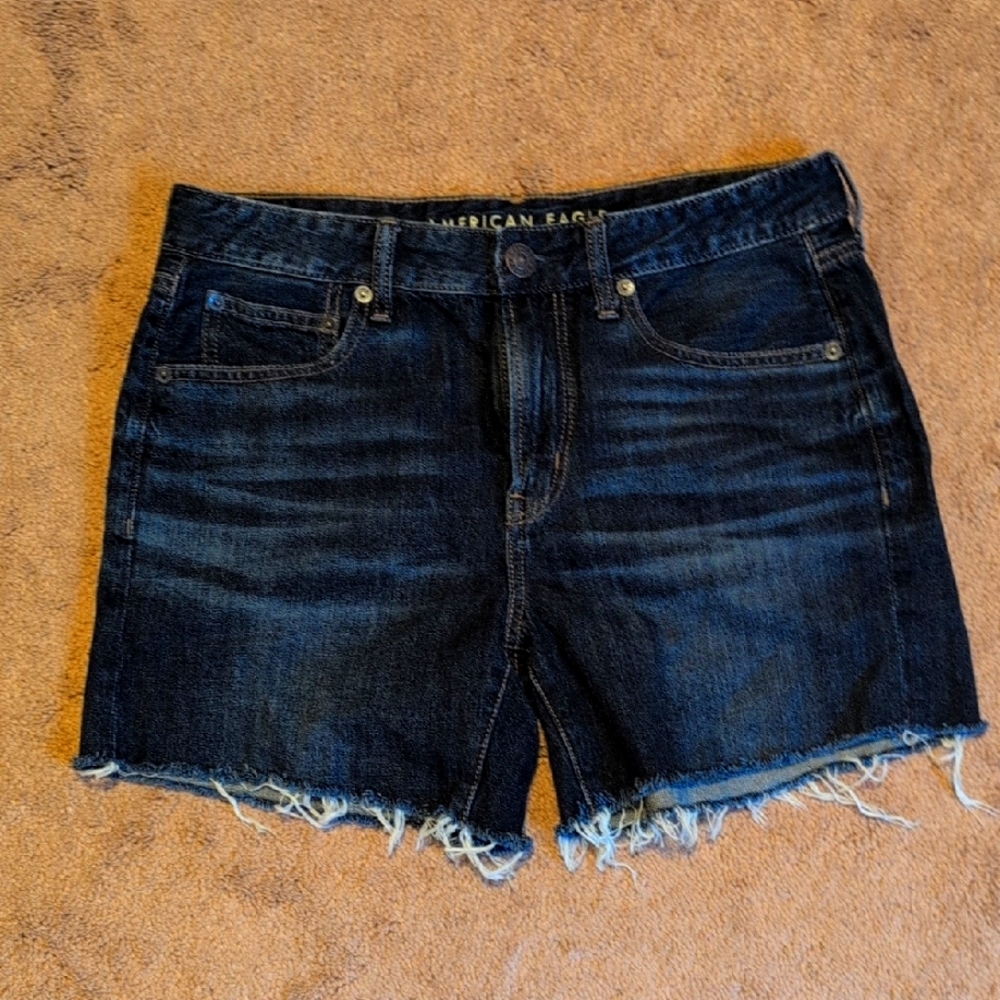 American Eagle Outfitters Tomgirl Midi Women's Distressed Dark Demim Shorts 8